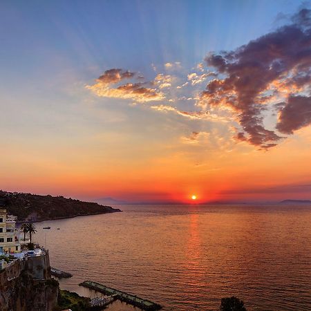 Caruso 4 By Villasandco Rentalsorrento Exteriér fotografie